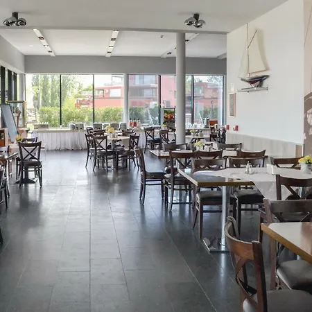 Two Bedroom In Botel Balatonlelle